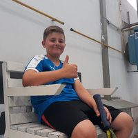 Kind im Schiedrichterstuhl